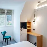 Hotel Les Ardillieres Du Pont D'oye 4*