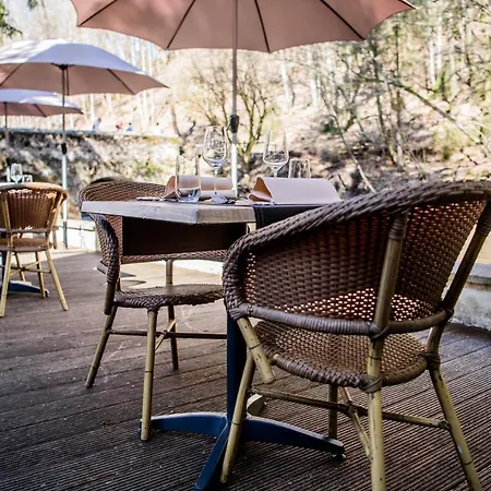 Les Ardillieres Du Pont D'oye Отель