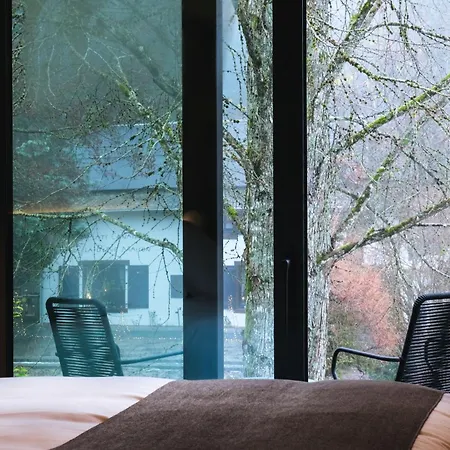Hotel Les Ardillieres Du Pont D'oye 4*