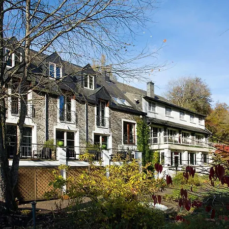 Les Ardillieres Du Pont D'oye Hotel 4*